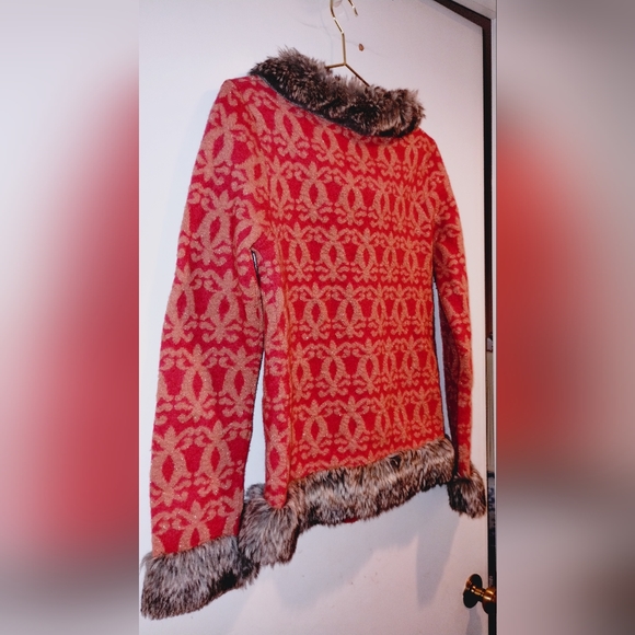 Women's Vintage Heather B Wool Faux Fur Trim Button Up Cardigan. - Picture 6 of 6